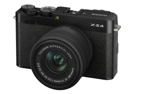 FUJIFILM ミラーレス一眼 X-E4+XC15-45mm