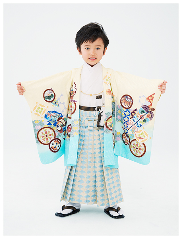 3歳 着物を着た男の子