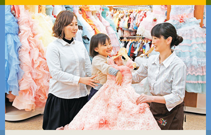 お気に入りが見つかる!豊富な衣装
