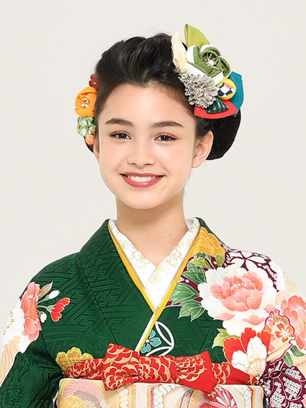 成人式振袖前髪アレンジ・ポンパ