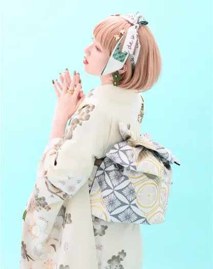 韓国っぽレトロの振袖13