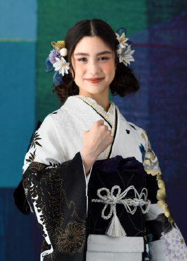 レトロモダンの振袖15