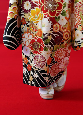 王道華やかの振袖17