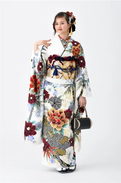 「赤」「白」カラーの振袖6