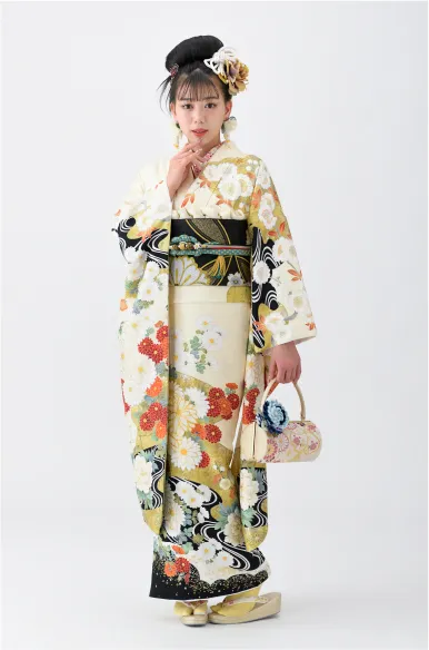 「赤」「白」カラーの振袖14