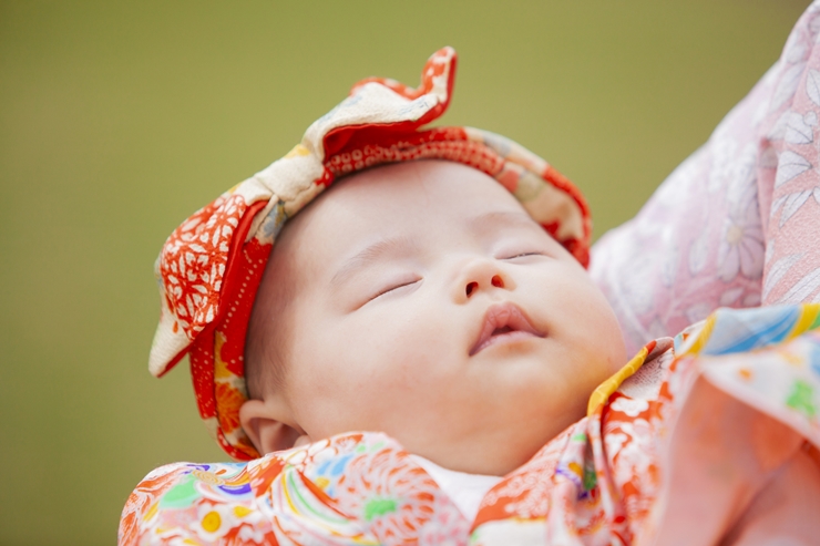 お七夜や百日祝い(お食い初め)など1歳までのお祝いをまとめて解説