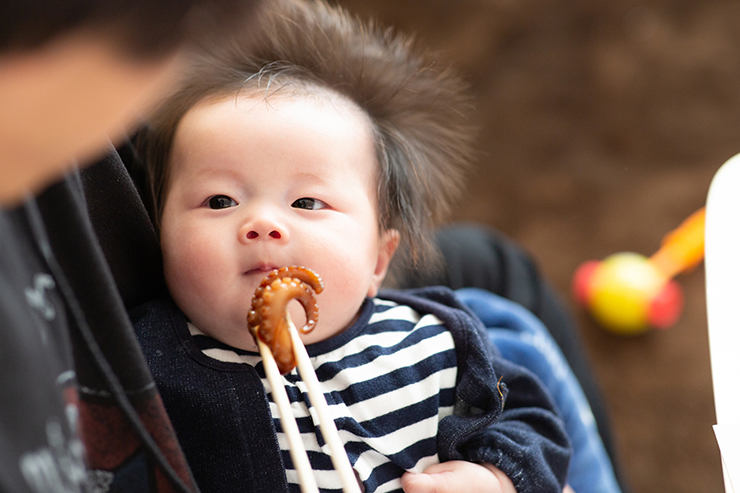 百日祝い（お食い初め）に食べ物が使われる理由