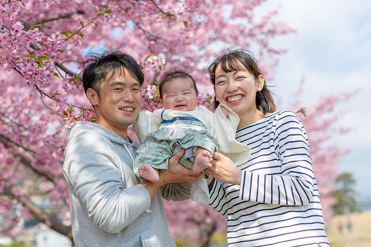 百日祝い(お食い初め)の服装のおすすめは?家族の服装例や選び方のポイントも◎