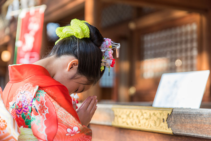 七五三のお参りをする神社での参拝マナー こども写真館スタジオアリス 写真スタジオ フォトスタジオ