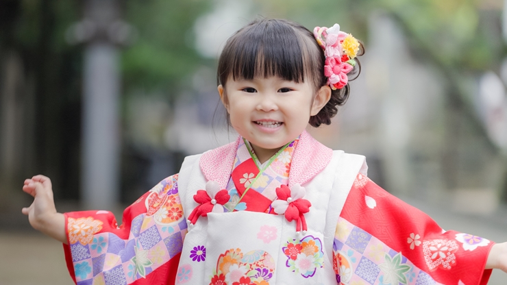 被布とは?3歳の七五三に着る意味やメリットを解説|こども写真館