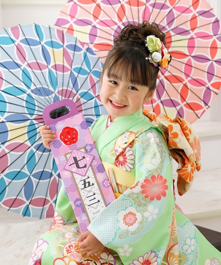 お子さまのヘアセットもお任せ!ママと雰囲気を合わせても◎