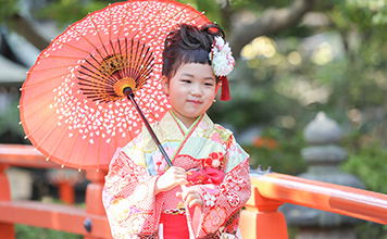 【2023年に七五三を迎えるママパパへ】お祝いの時期や準備リスト