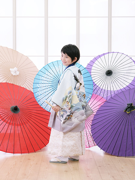 多彩な衣装で記憶に残る1枚を残そう!