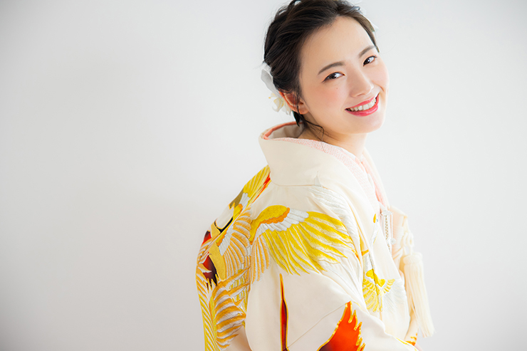 和装の結婚写真|おすすめのポーズ3選