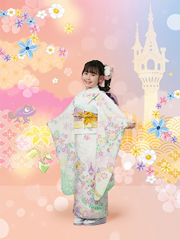 森の中の高い塔で暮らすラプンツェル　すべてが初めての旅が始まる