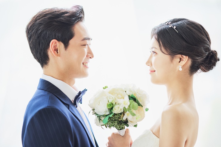 毎年訪れる結婚記念日に写真を残そう!ご夫婦の成長記録をカタチに