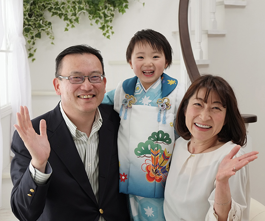 ファミリーアニバーサリー メープルアニバーサリー 撮影メニュー こども写真館スタジオアリス 写真スタジオ フォトスタジオ ファミリーアニバーサリー メープルアニバーサリー 撮影メニュー こども写真館スタジオアリス 写真スタジオ フォトスタジオ