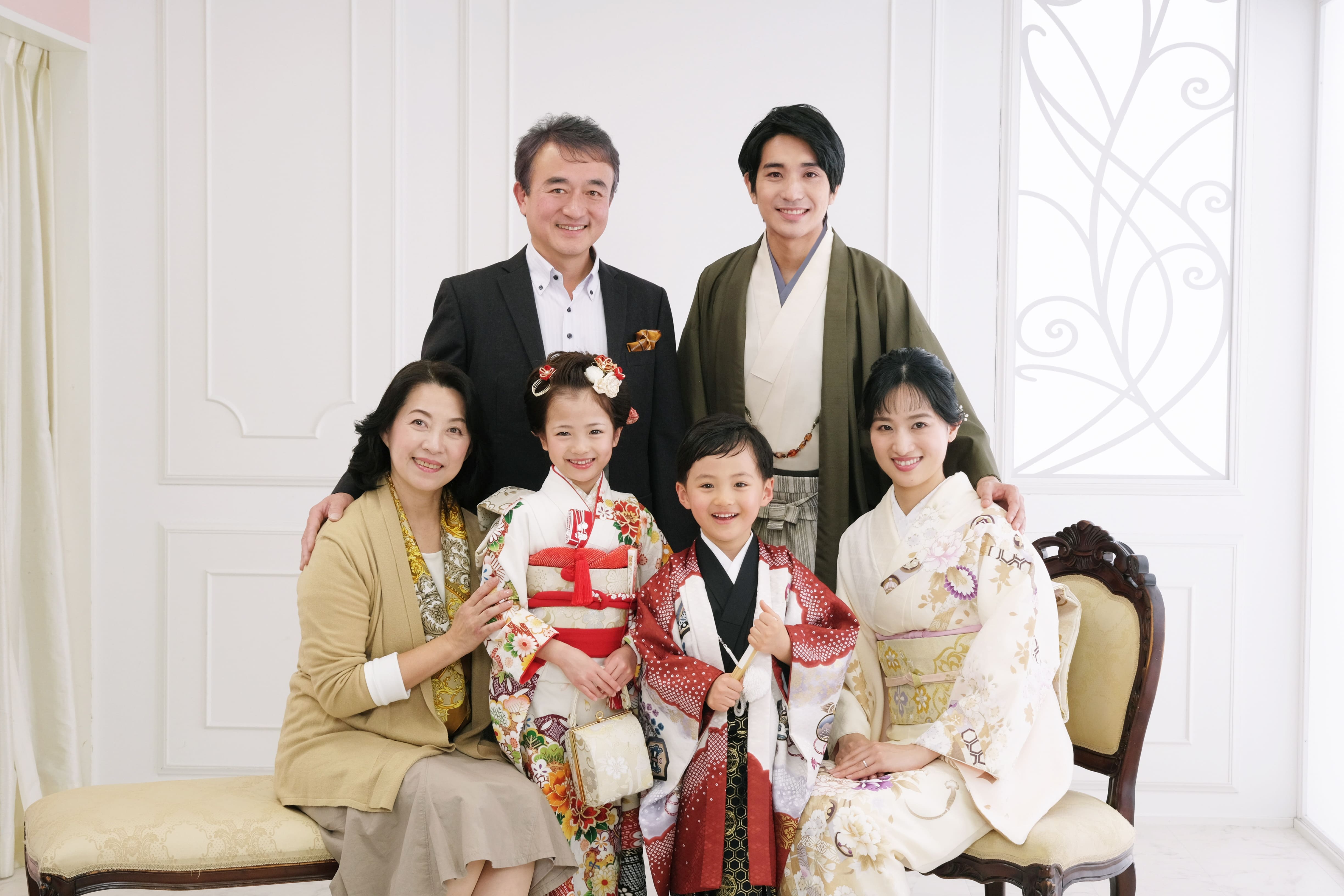 手ぶらでOK!ママパパも一緒に着物で撮影!