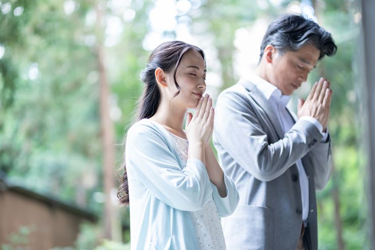 神社に安産祈願をしに行くのはいつ？持ち物や服装などの情報を丸ごと解説