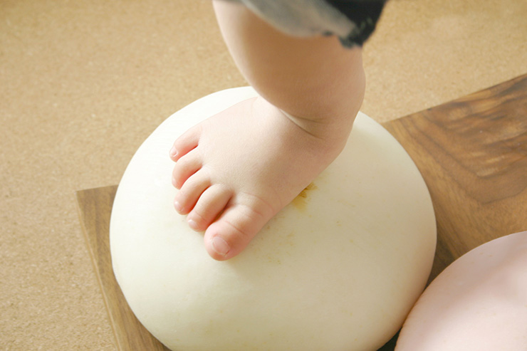 1歳のお誕生日にチャレンジ!一升餅のやり方