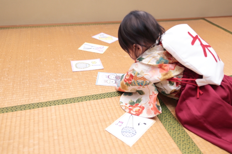1歳誕生日の占い「選び取り」に必要なものは?