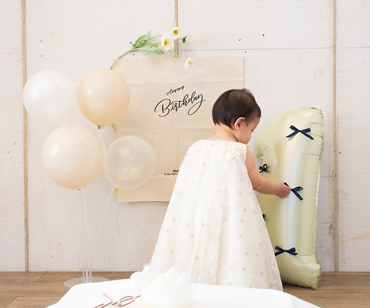いつもの笑顔も残したい、おうちフォトでかなえるちょっと特別な誕生日