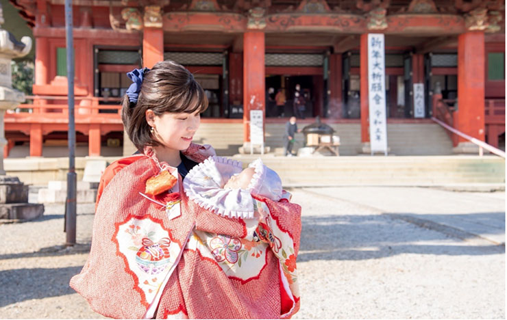 女の子のお宮参りはいつ 祝い着でとっておきの記念日を こども写真館スタジオアリス 写真スタジオ フォトスタジオ