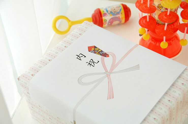 ママパパ必見!お宮参りのお祝い金にお返しは必要?