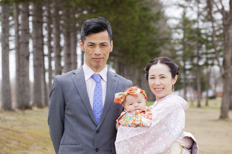 お宮参りは産着 祝着 のしめ なしでも大丈夫 ママパパの疑問を解決 こども写真館スタジオアリス 写真スタジオ フォトスタジオ