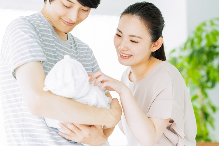 お七夜とはどんな行事でいつやるの?お祝いの方法やマナーを解説