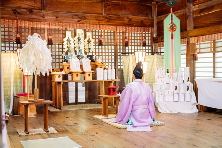 ご祈祷とは?お宮参りとは?|ご祈祷の流れとマナー