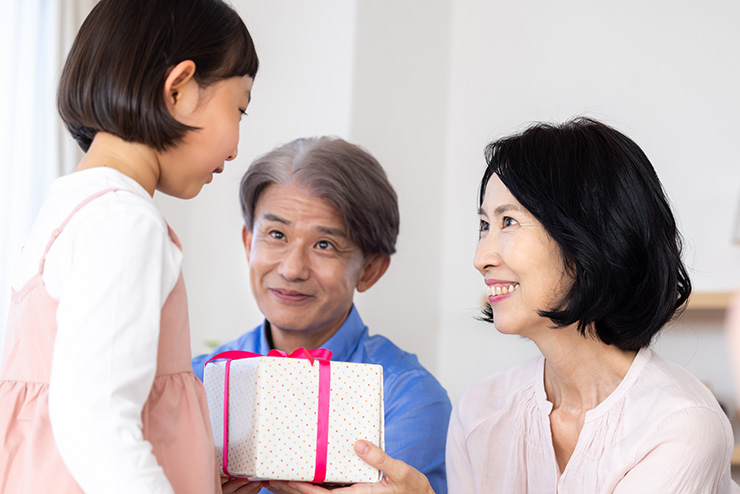 還暦祝いはどのタイミングでお祝いをする?