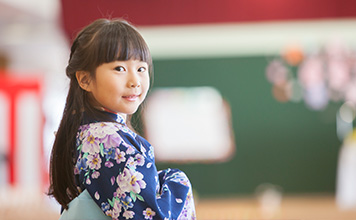 保育園・幼稚園の卒園記念撮影をしよう！フォトスタジオ選びとセルフ撮影のコツは？