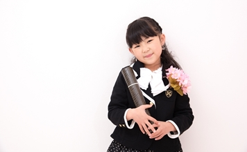 卒園・卒業式の準備｜服装・持ち物・写真撮影のコツを全部解説！