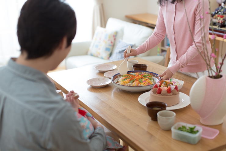 自宅で初節句のお祝い|食事会のやり方とメニュー