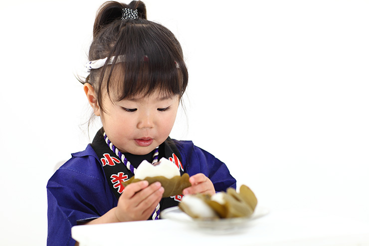 桃の節句や端午の節句は食べ物も楽しみのひとつ