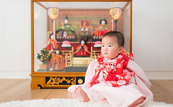 初節句の記念写真撮影はいつにする？最適な時期とステキな写真を撮るコツ
