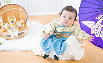 4月生まれの男の子の初節句はいつするのが正解？お祝いの疑問をまとめて解消◎